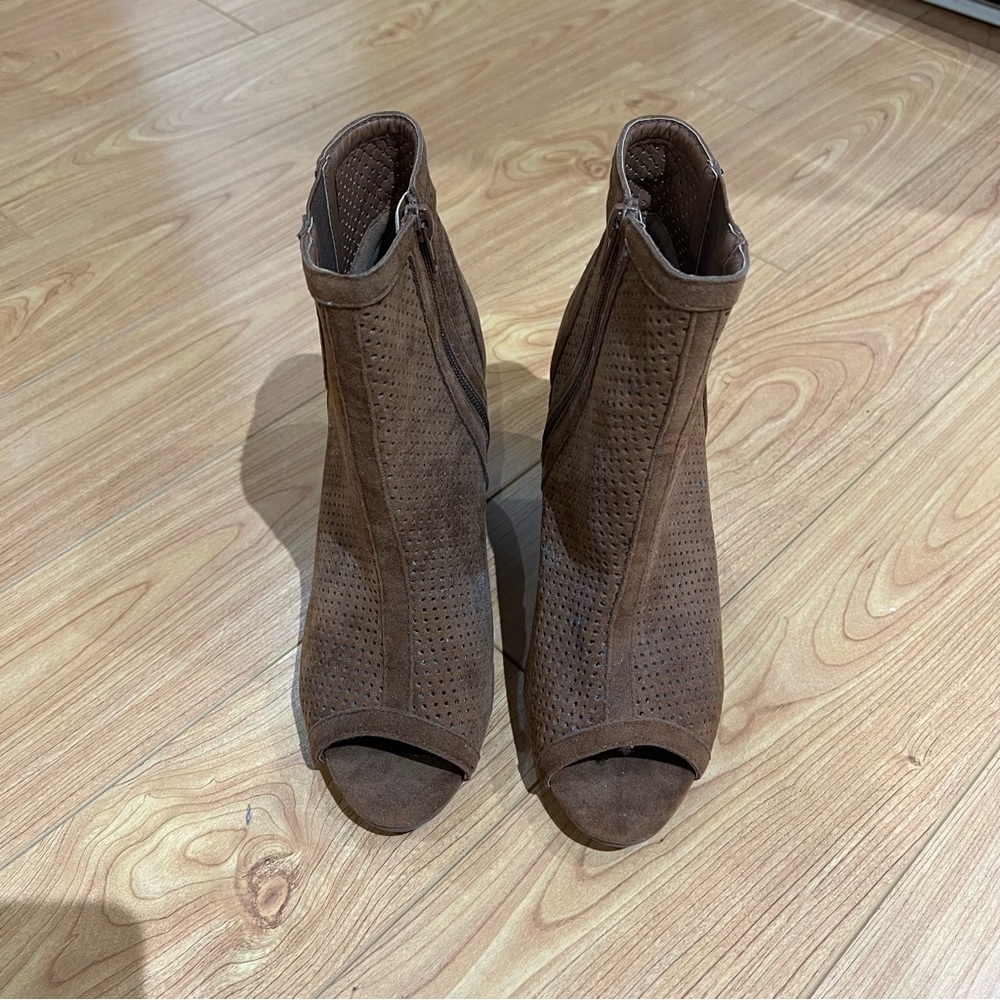 Peep-toe ankle booties